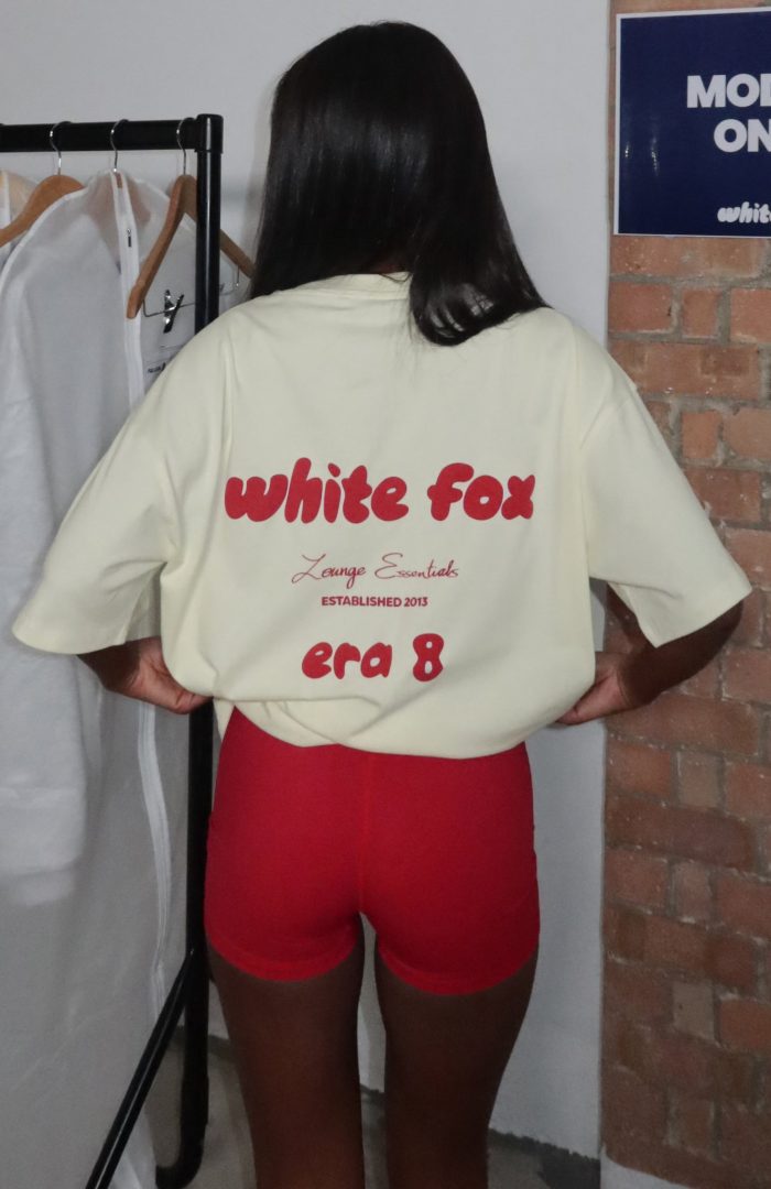Era 8 White Fox Oversized Tee Cherry Cream